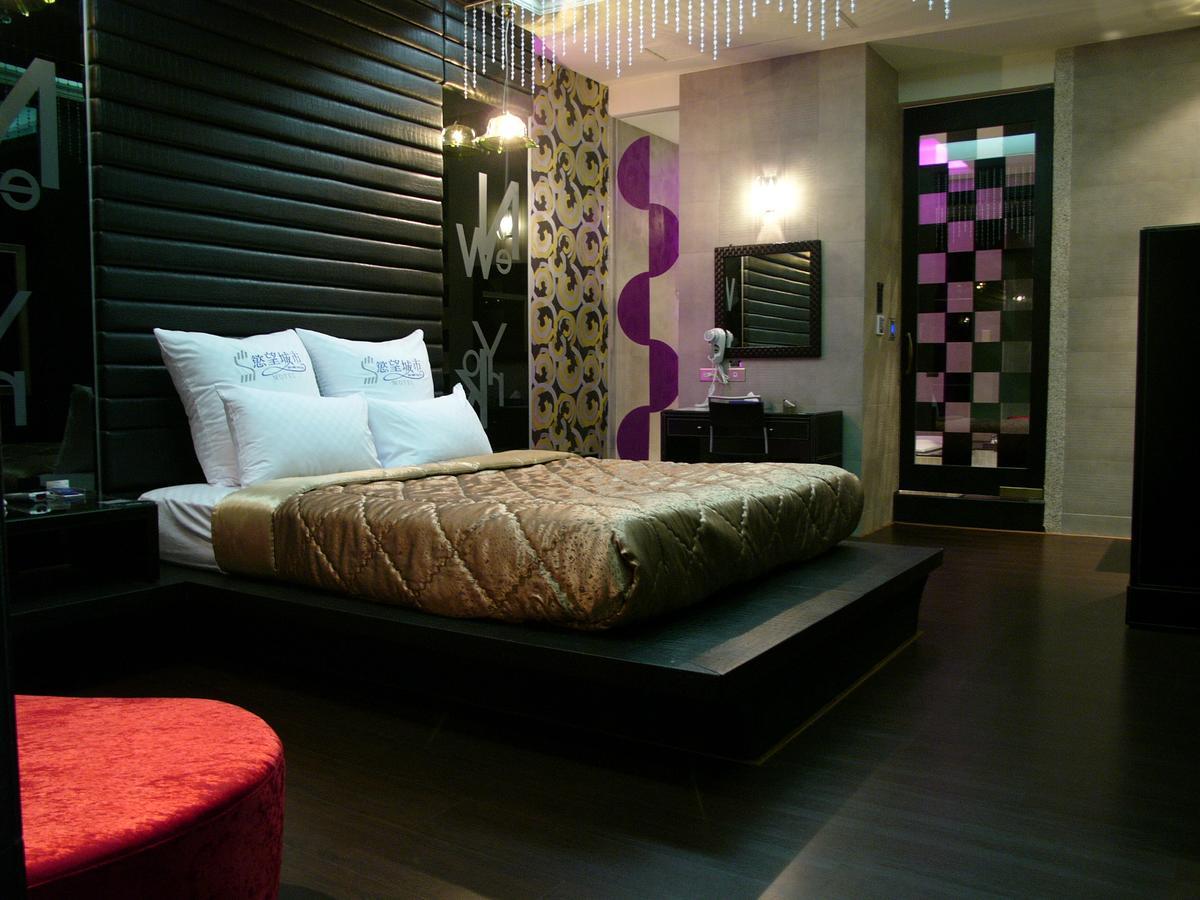 Sexy City Motel Tainan Buitenkant foto